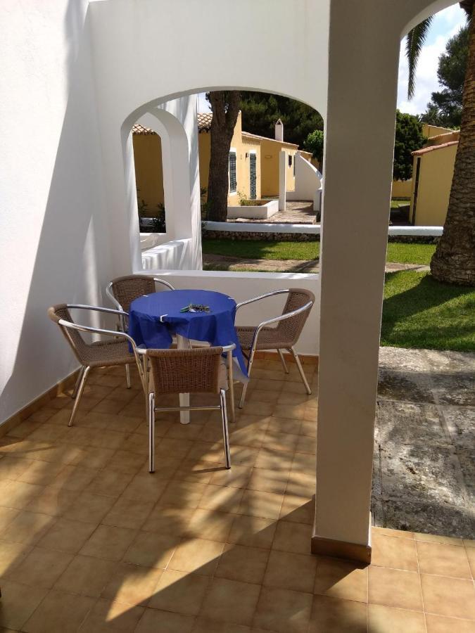 Apartamentos Playa Park Brisas Son Xoriguer Кала'н Бош Екстериор снимка